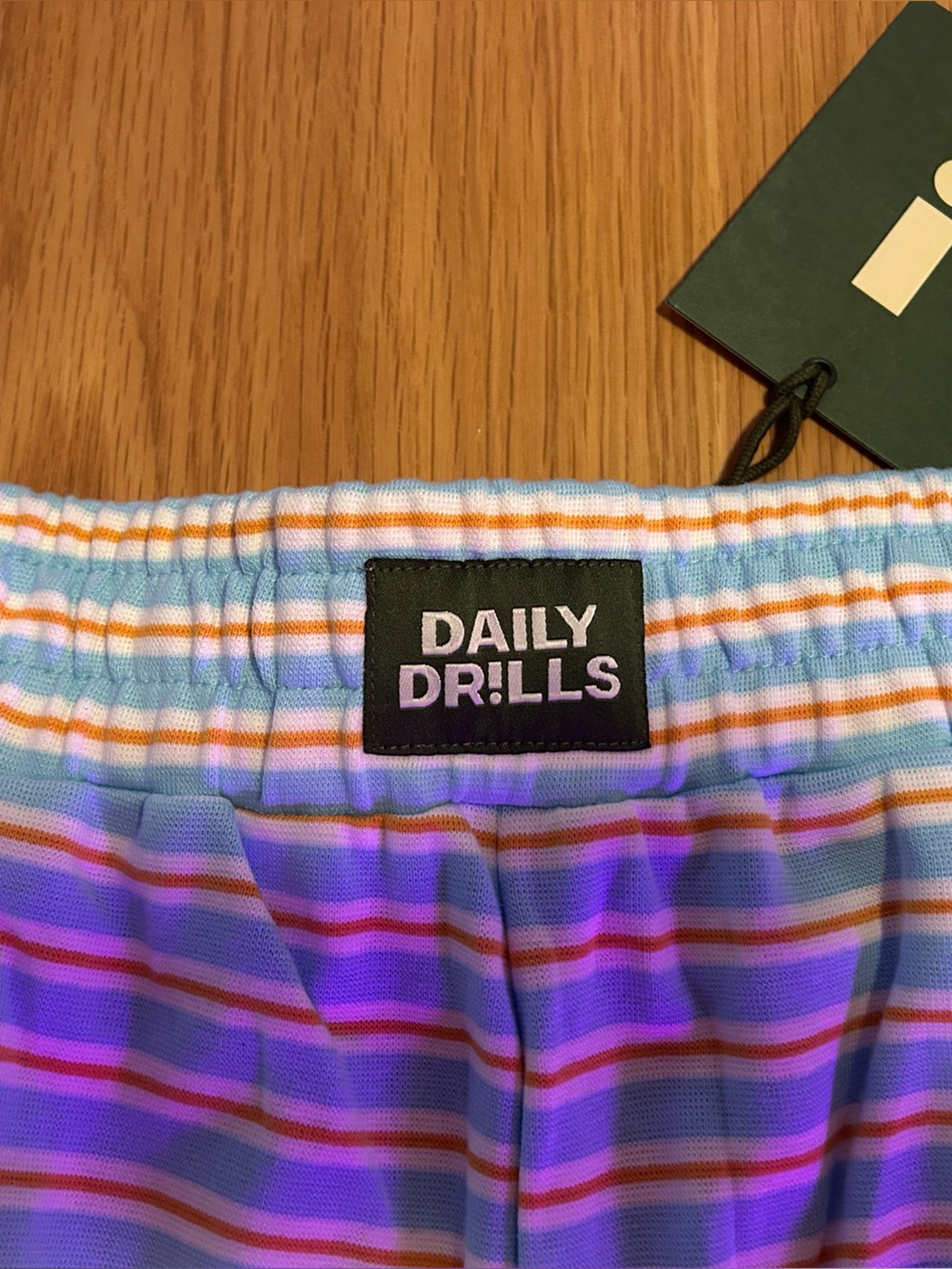 Daily Drills Striped Cotton Shorts - Bondi Stripe Size M/L NWT - Picture 5 of 9